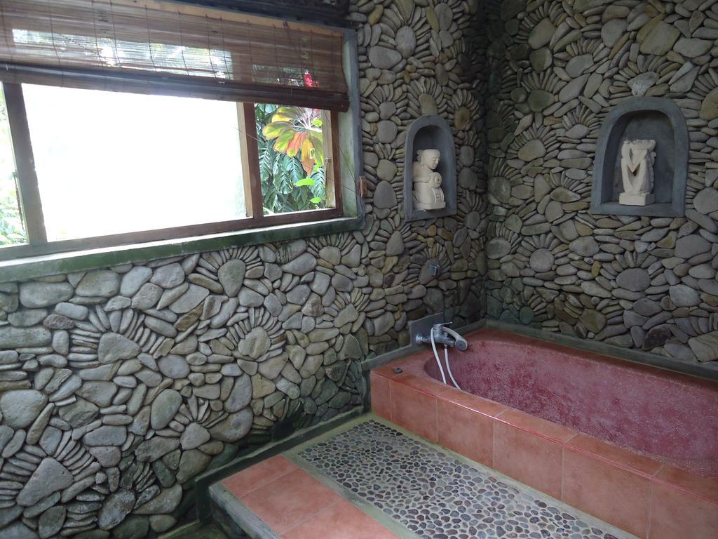 纱丽吉万吉小屋酒店 乌布 外观 照片