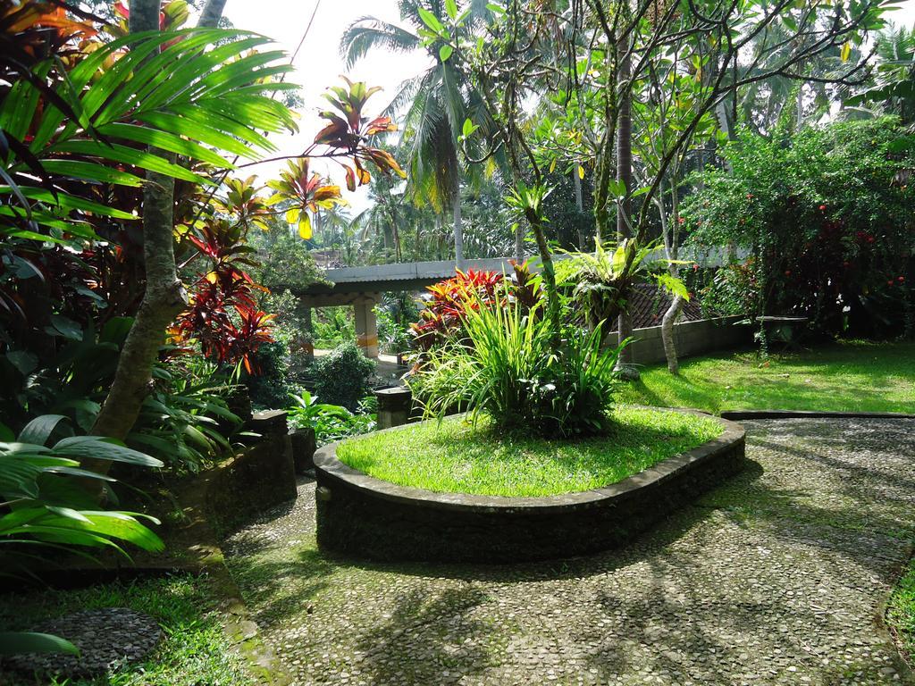 纱丽吉万吉小屋酒店 乌布 外观 照片
